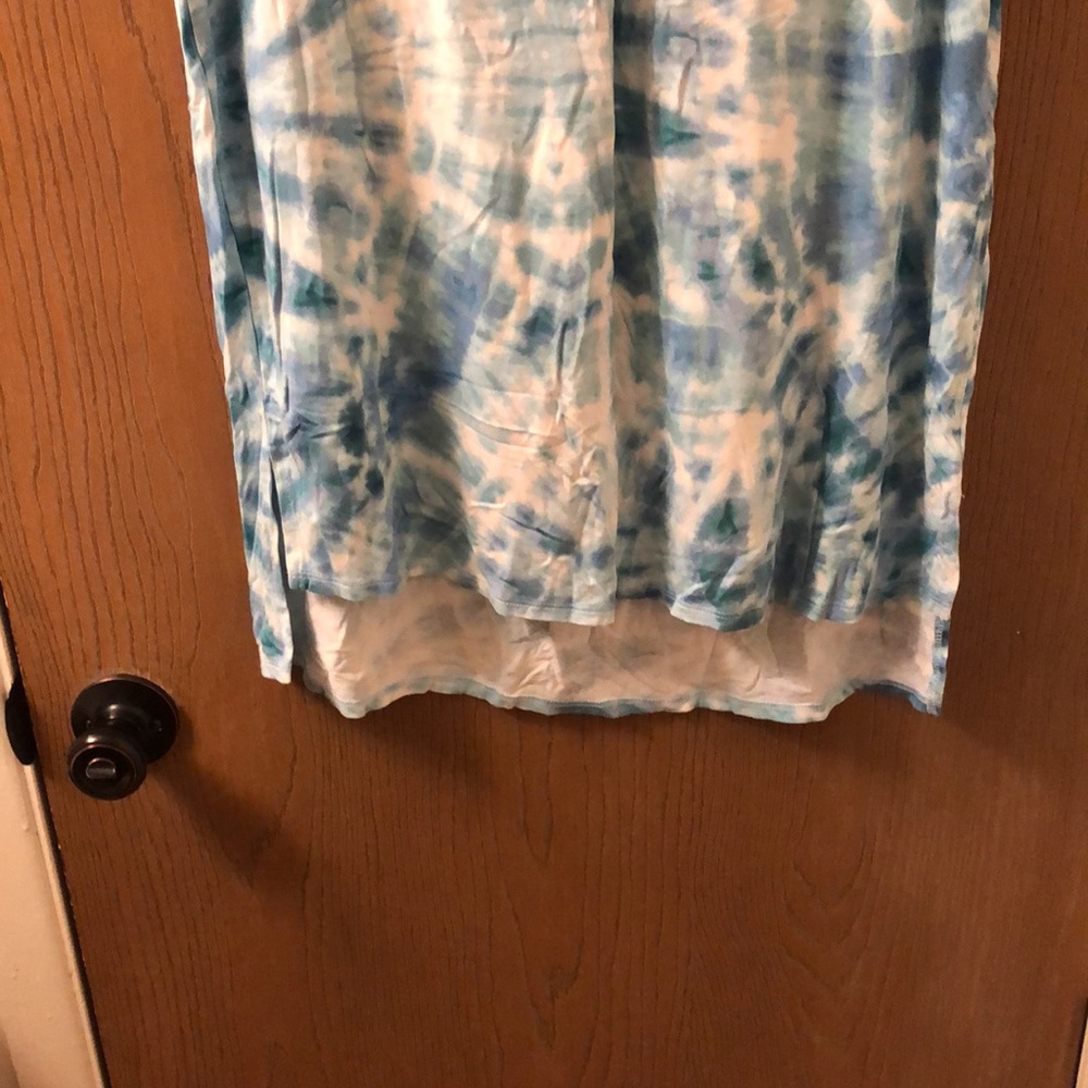 Beautiful Spring/ Summer MIDI Top - Picture 2 of 4